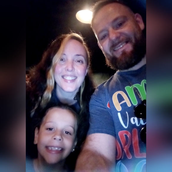 Meet your Posher, Jeri Lynn 🩷 - Picture 12 of 16